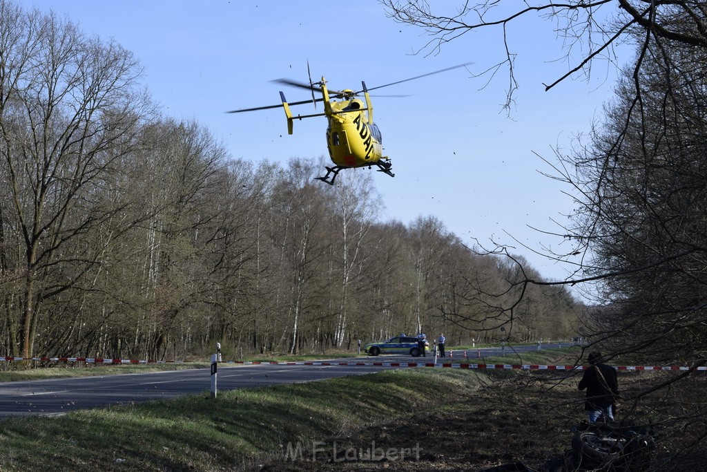 Schwerer VU Krad Fahrrad Koeln Porz Alte Koelnerstr P117.JPG - Miklos Laubert